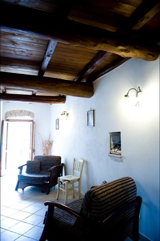 Bed And Breakfast Mblo Fondi Eksteriør billede